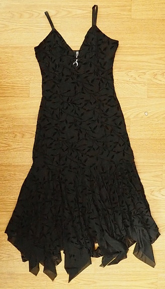Restyle Fallen Leaves Midi Dress M