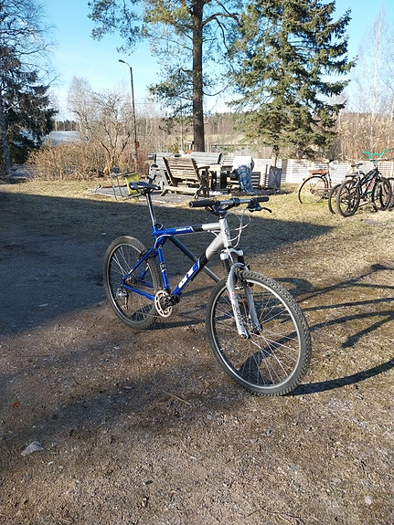 GT avalanche 1.0 2003