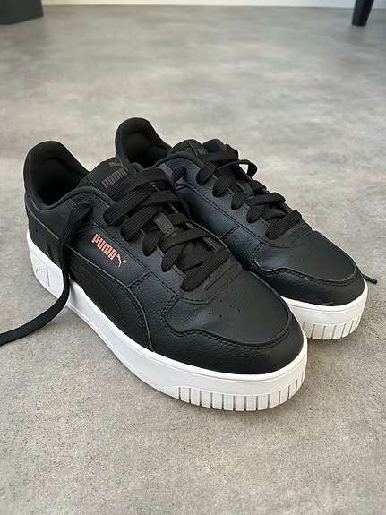 Puma Carina Street tennarit koko 39 musta