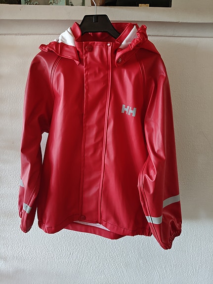 Helly Hansen sadetakki 116 cm