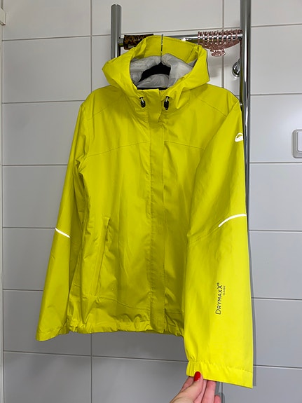 Halti keltainen vedenpitävä kuoritakki / tuulitakki, koko 38