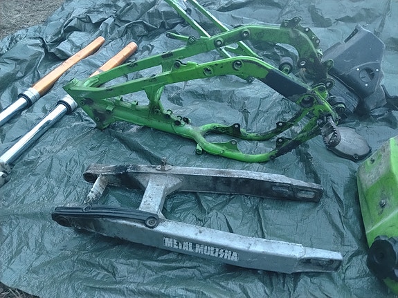 kawasaki kx 125 paljon osia