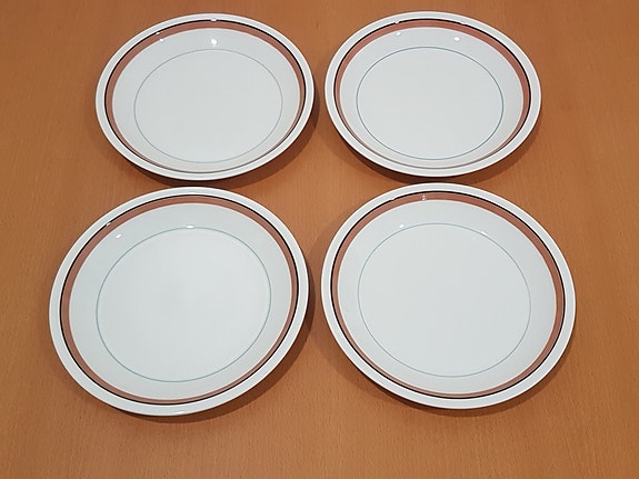 Arabia Katariina leipälautaset 4 kpl halkaisija 17 cm