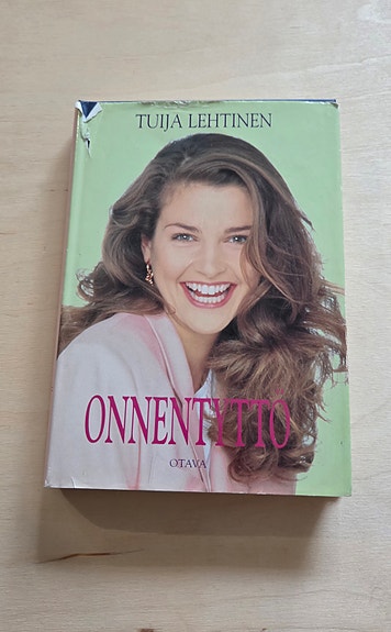 Onnentyttö, Tuija Lehtinen