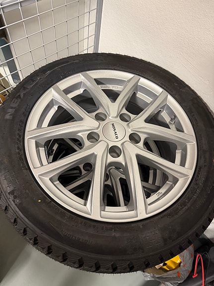 16” kitkarenkaat + alumiinivanteet (uudet, 5x114.3)