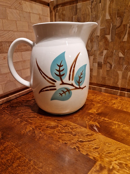 Arabia Oksa maitokannu 20cm