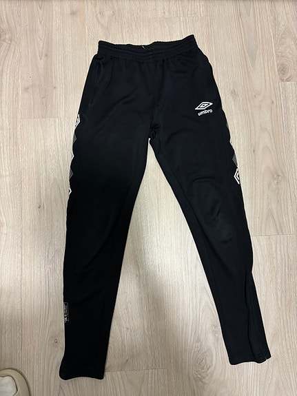 Umbro verkkarit