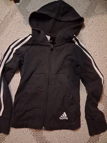 Adidas lasten fleece hupulla