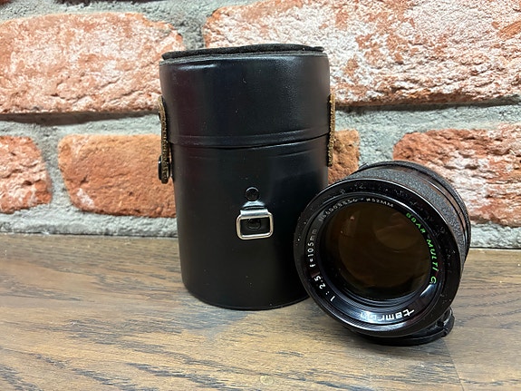 Tamron Adaptall 105mm/2.5