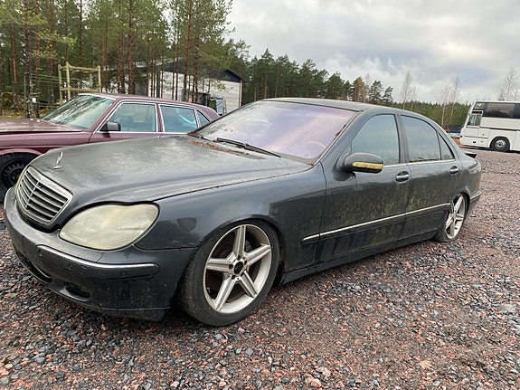MB S W220 500L osina