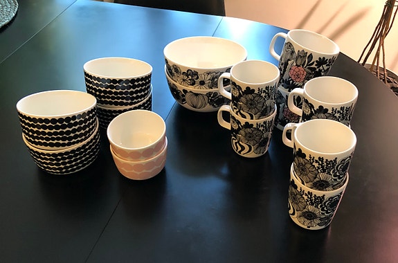Marimekko siirtolapuutarha ja räsymatto astiat
