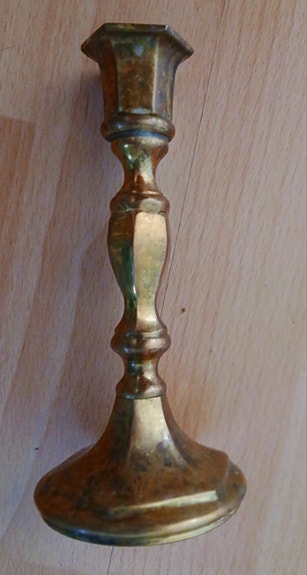 Kynttiläjalka
