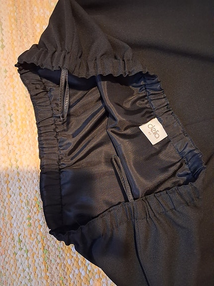 Product image 2 of 11