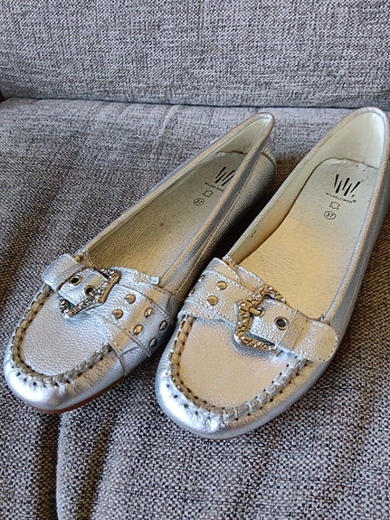 Loaferit 37