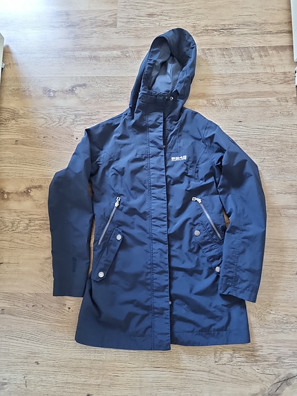Altitude 8848 takki