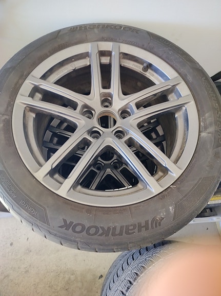 Dezent vanteet ja Hankook kesärenkaat