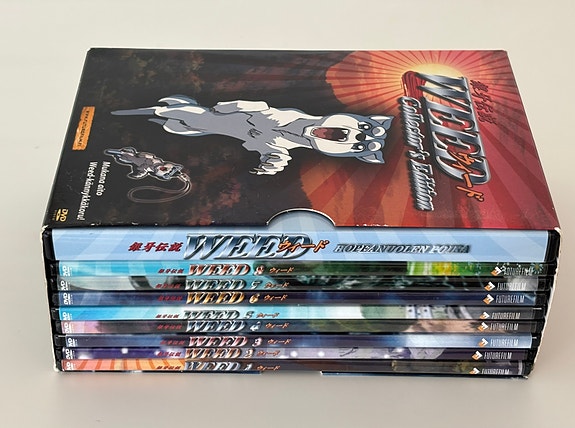 Weed - Hopeanuolen poika 1-8 DVD Boxi sisältäen keräilytuotteet