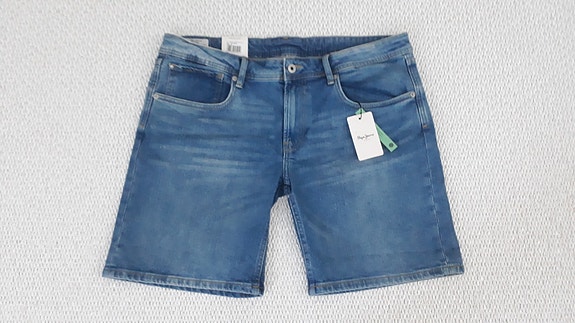 Pepe Jeans farkkushortsit 34 tuumaa