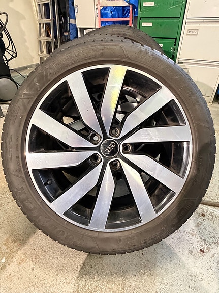 Aluvanteet 18’ Goodyear kitkarenkailla 245/45R18