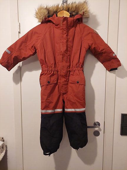 Annetaan toppahaalari 104