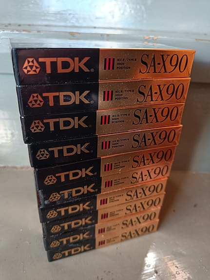 10 kpl TDK SA-X90 C-kasetti 90 min / Avaamattomissa muoveissa