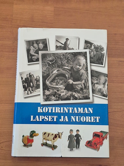 Jouni Kallioniemi - Kotirintaman lapset ja nuoret