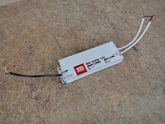 LED-virtalähde 300W 12V
