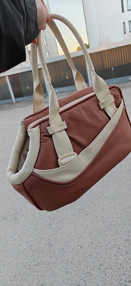 Product image 1 of 8