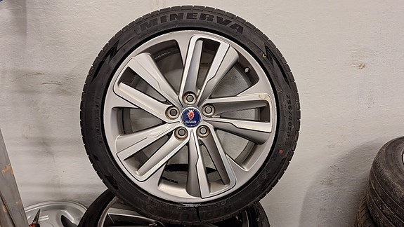 saab ng95 edge 19" vanne setti kesärenkailla