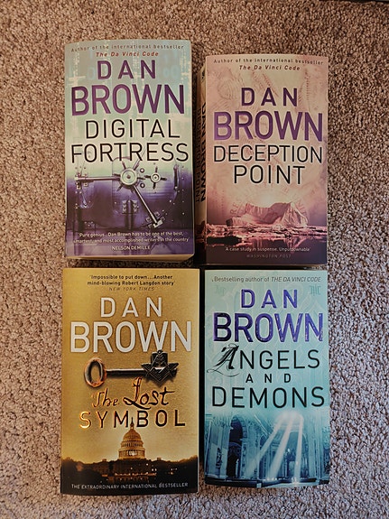 Dan Brown kirjat 4 kpl