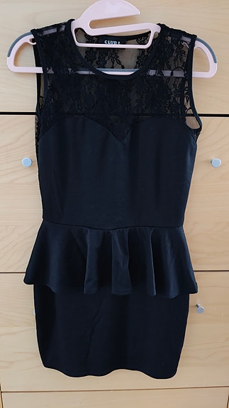 Musta pitsinen peplum klubimekko millenial klubi ajoilta :D Y2k fashion