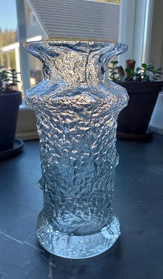 Iittalan Rubus maljakko (Timo Sarpaneva)
