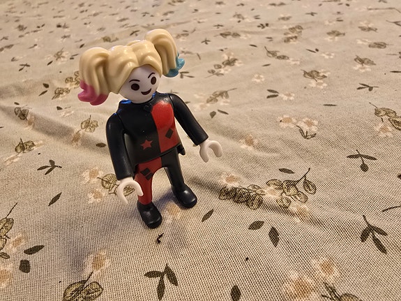 Kinder playmobil harley quinn