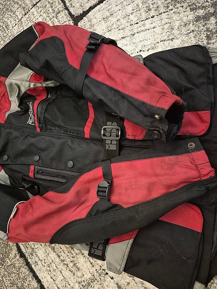 Product image 2 of 9
