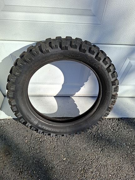 Michelin Desert enduro-moottoripyörän rengas 140/80-18