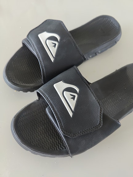 Quiksilver sandaalit 43-44