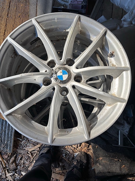 Bmw X3 vakio vanteet