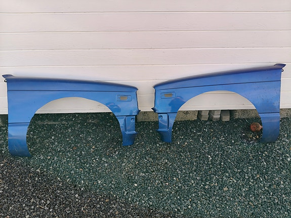 Toyota Starlet 81-82vm etulokasuojat