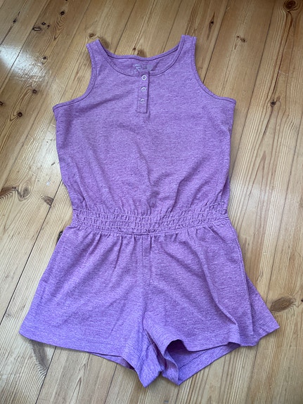 Lindex shortsihaalari 98