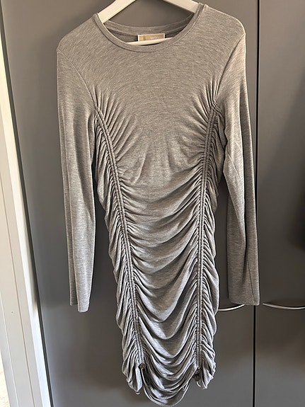 Michael Kors harmaa mekko (m)