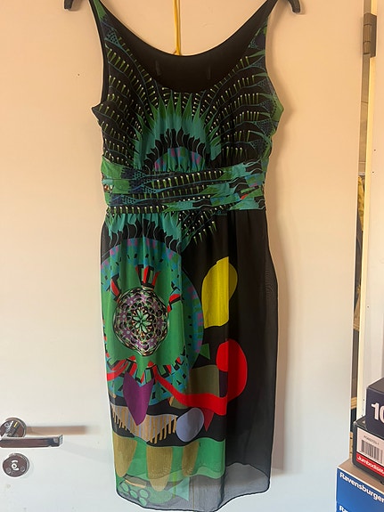 Desigual: mekko