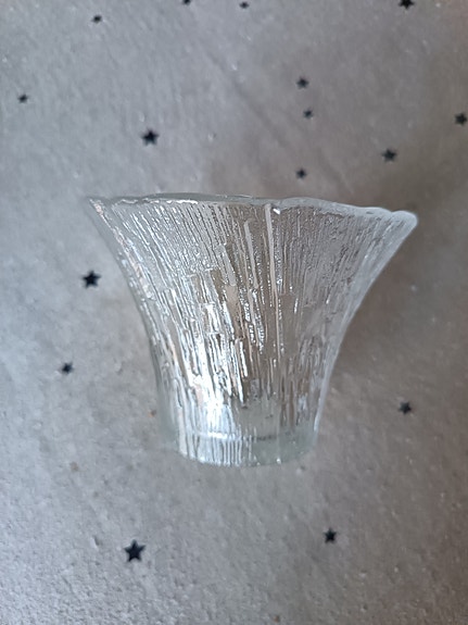 Pieni lasikulho design Pertti Kallioinen/Mäntsälän Lasisepät