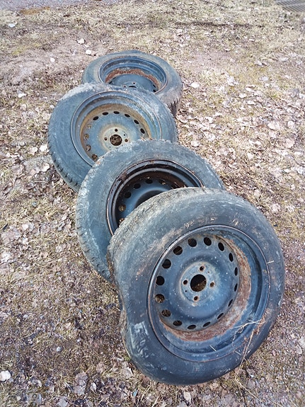 Levitetyt peltivanteet 15 / 4x100