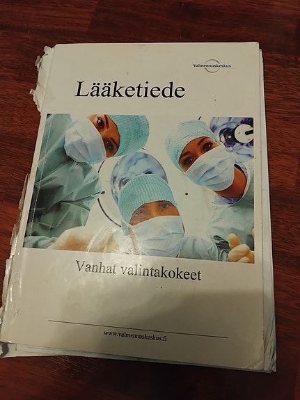 Valmennuskeskus Lääketiede vanhat valintakokeet m