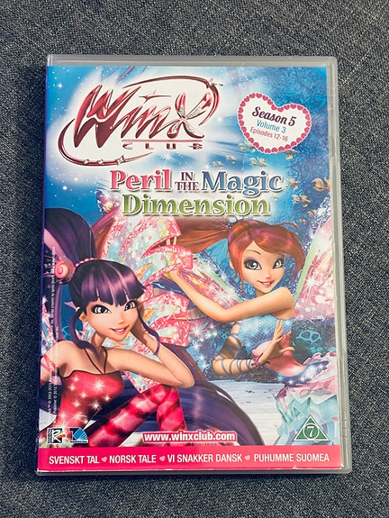 Winx club season 5, volume 3: Peril in the Magic Dimension