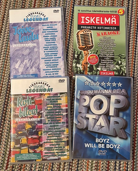 Karaoke DVD -kokoelma 4 levyä