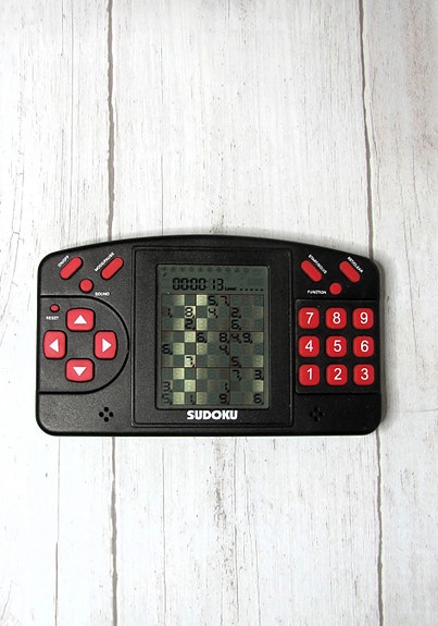 Sudoku - elektroniikkapeli 2