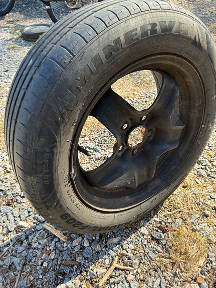 205/60/16 vanteet OK kumeilla mm opel