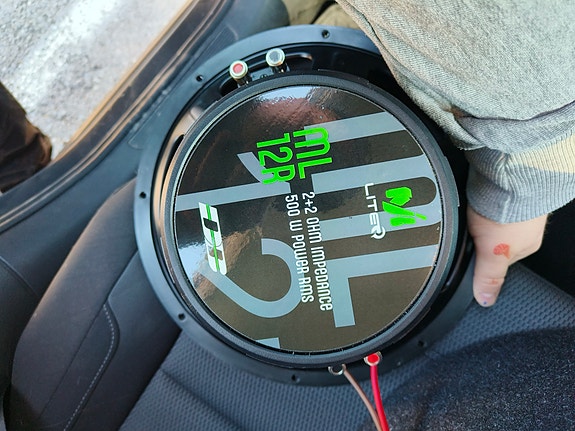 Product image 3 of 6