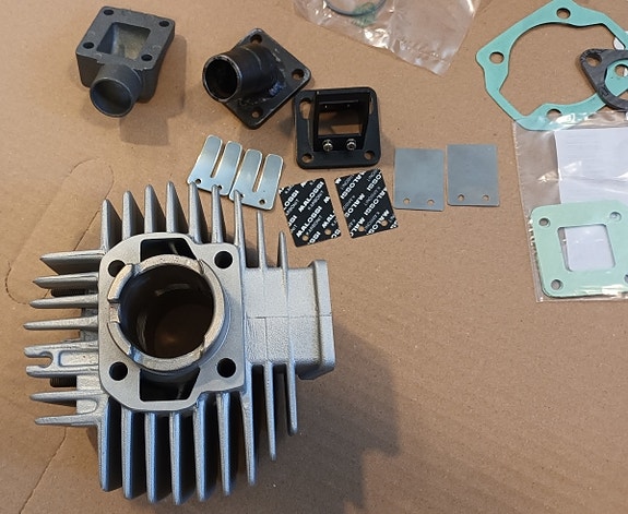 Product image 2 of 8